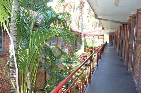 Flinders Motel - Tweed Heads Accommodation 2