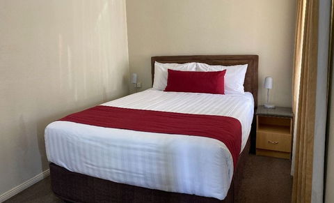 Ashton Townhouse Motel & Suites Tumut - Tweed Heads Accommodation 1