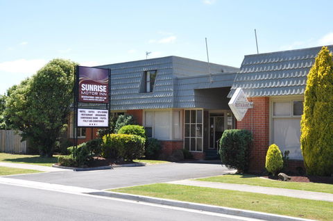 Sunrise Motor Inn - Tweed Heads Accommodation 0