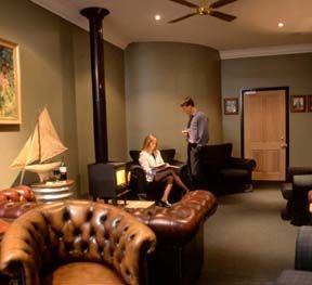 Walhalla's Star Hotel - Tweed Heads Accommodation 1