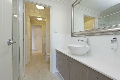 Zappeion Apartments - Tweed Heads Accommodation 2