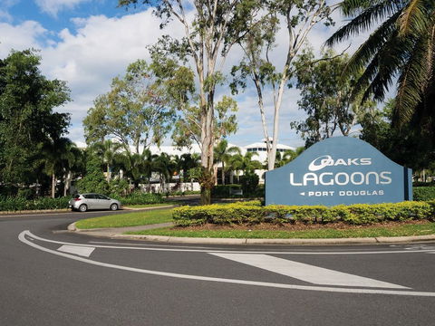 Silkari Lagoons Port Douglas - Tweed Heads Accommodation 0