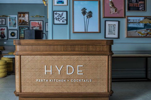 Art Series - The Adnate - Tweed Heads Accommodation 2