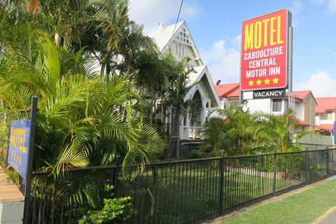 Caboolture Central Motor Inn, SureStay Collection - Tweed Heads Accommodation 1
