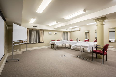 Launceston Central Apartments - Tweed Heads Accommodation 3