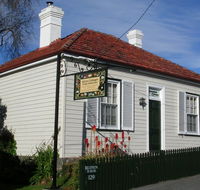 Alice's Cottages - Tweed Heads Accommodation
