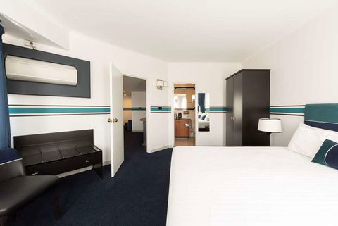 Ramada By Wyndham Diplomat Canberra - Tweed Heads Accommodation 2