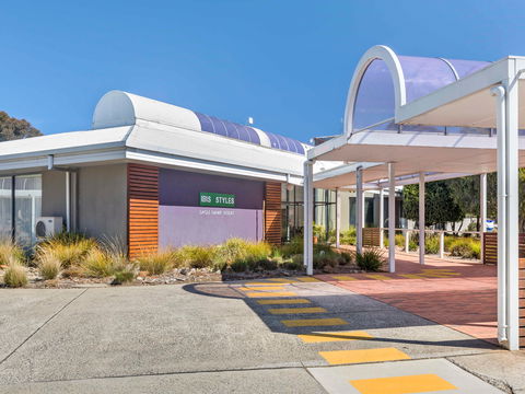 Ibis Styles Eagle Hawk Canberra Resort - Tweed Heads Accommodation 1