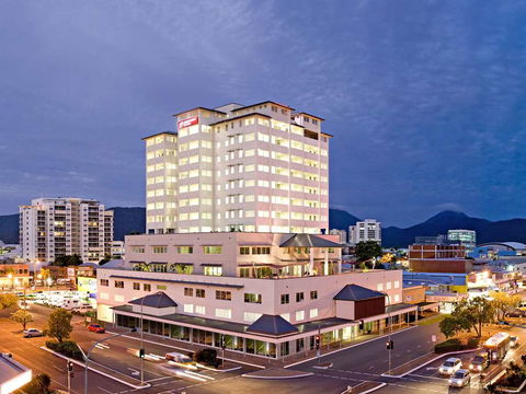 Cairns Central Plaza Apartment - Tweed Heads Accommodation 0