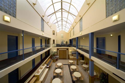 Capital Executive Apt Hotel Canberra - Tweed Heads Accommodation 1