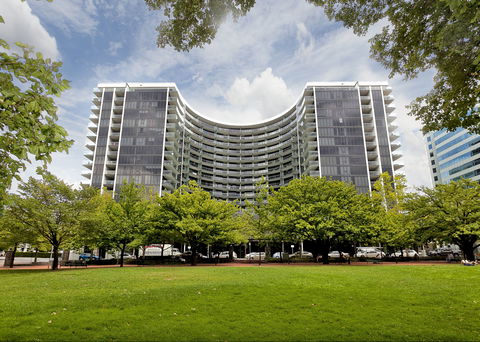 Astra Canberra Manhattan - Tweed Heads Accommodation 0