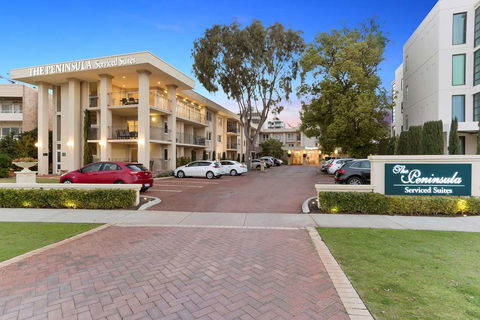 The Peninsula Riverside Apartments - Tweed Heads Accommodation 0