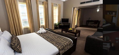 The Clarendon Hotel - Tweed Heads Accommodation 0