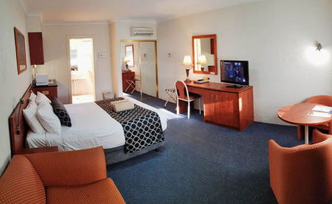 Amber Court Motor Inn - Tweed Heads Accommodation 1