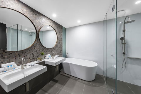 Vibe Hotel Canberra - Tweed Heads Accommodation 5