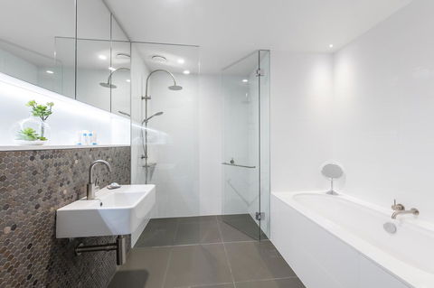 Vibe Hotel Canberra - Tweed Heads Accommodation 9