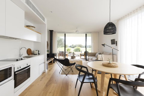 Bangalay Luxury Villas - Tweed Heads Accommodation 1