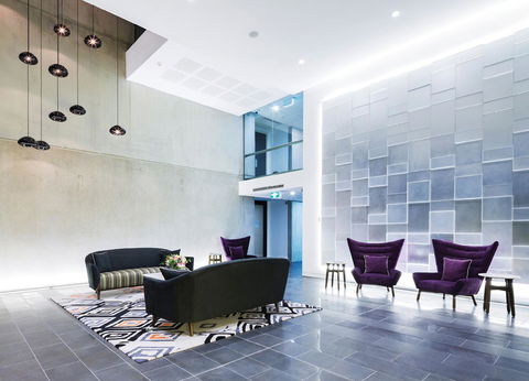 Avenue Hotel Canberra - Tweed Heads Accommodation 1