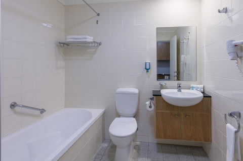 Nesuto Canberra - Tweed Heads Accommodation 24