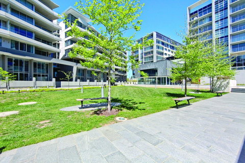 Realm Park 39 Barton ACT - Tweed Heads Accommodation 23