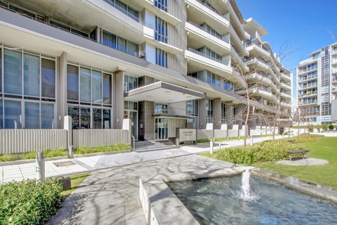 Realm Park 39 Barton ACT - Tweed Heads Accommodation 40
