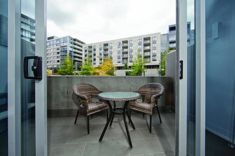 Realm Park 39 Barton ACT - Tweed Heads Accommodation 19