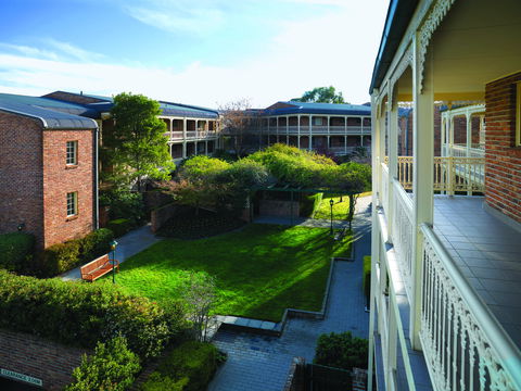 Adina Serviced Apartments Canberra Kingston - Tweed Heads Accommodation 13