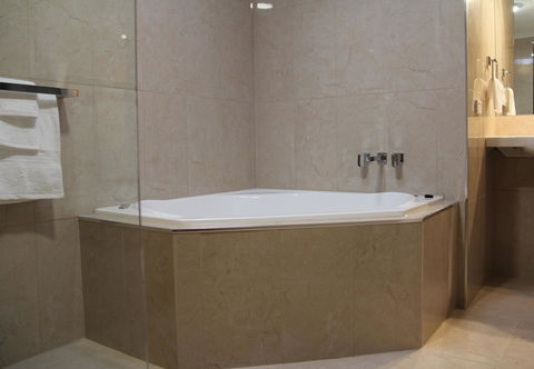 Lure Bed And Breakfast - Tweed Heads Accommodation 7