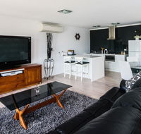 Lure Bed and Breakfast - Tweed Heads Accommodation