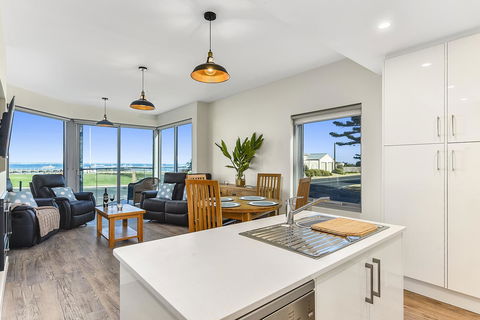 Bonnies Of Beachport - Tweed Heads Accommodation 13