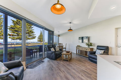 Bonnies Of Beachport - Tweed Heads Accommodation 28