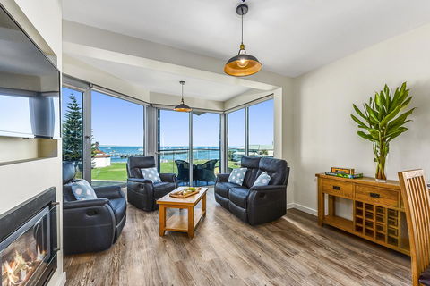 Bonnies Of Beachport - Tweed Heads Accommodation 1