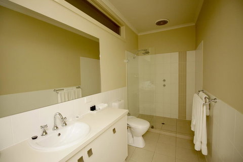 Wallaroo Marina Apartments - Tweed Heads Accommodation 12