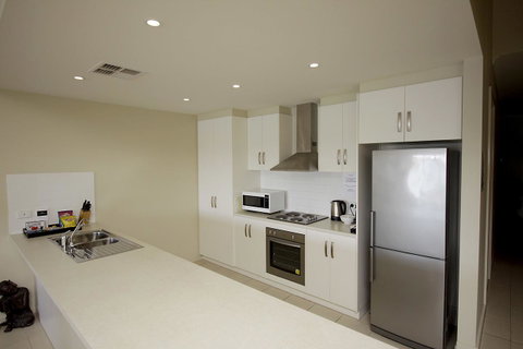 Wallaroo Marina Apartments - Tweed Heads Accommodation 6