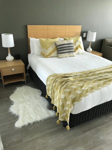 Ocean View Luxury Apartment & Suite - Tweed Heads Accommodation 20