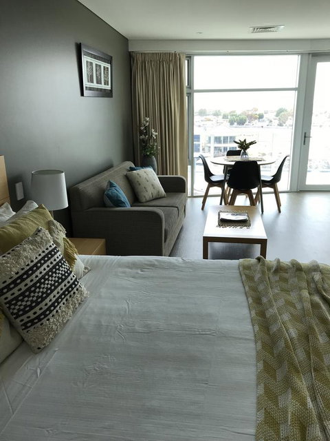 Ocean View Luxury Apartment & Suite - Tweed Heads Accommodation 12