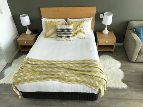 Ocean View Luxury Apartment & Suite - Tweed Heads Accommodation 29