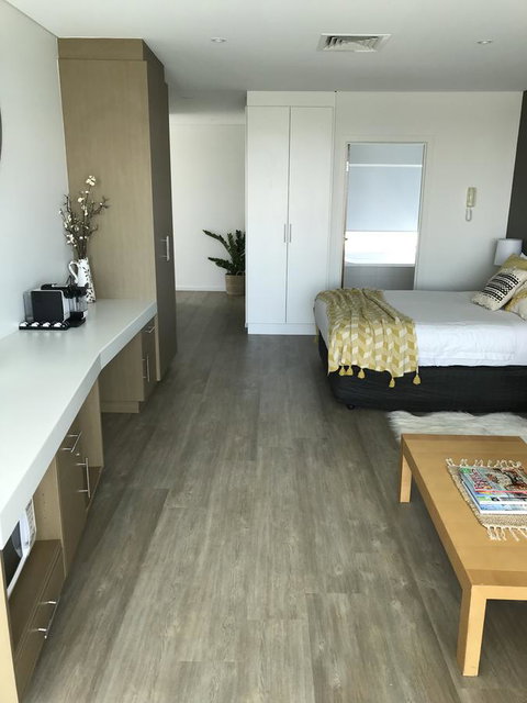 Ocean View Luxury Apartment & Suite - Tweed Heads Accommodation 33