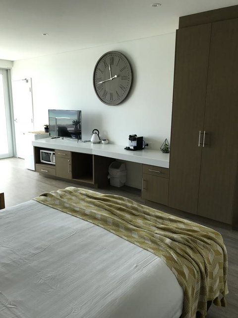 Ocean View Luxury Apartment & Suite - Tweed Heads Accommodation 14