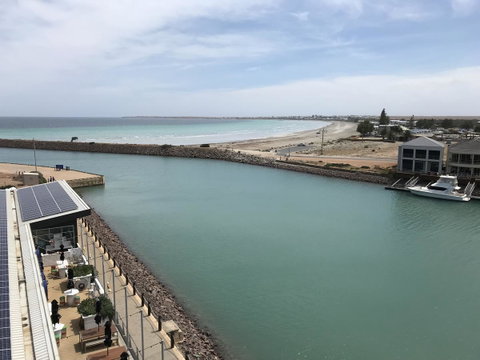 Ocean View Luxury Apartment & Suite - Tweed Heads Accommodation 7