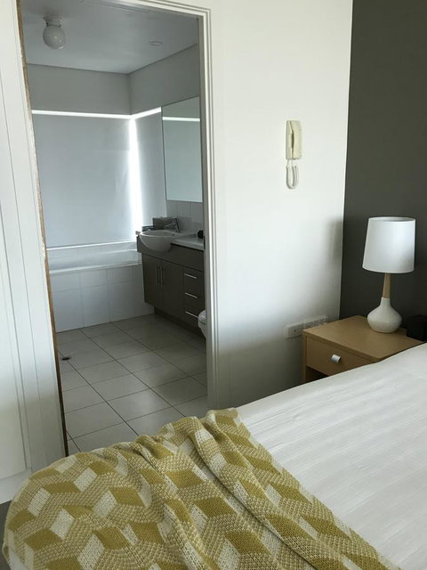 Ocean View Luxury Apartment & Suite - Tweed Heads Accommodation 19