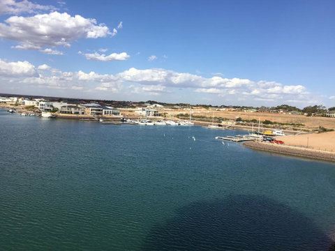 Wallaroo Marina Waterfront Luxe Apartment - Tweed Heads Accommodation 21