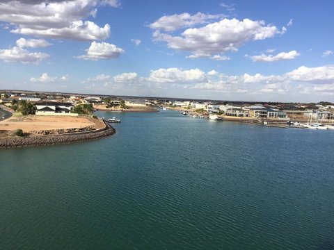 Wallaroo Marina Waterfront Luxe Apartment - Tweed Heads Accommodation 22