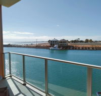 Wallaroo Marina Executive Apartments - Tweed Heads Accommodation