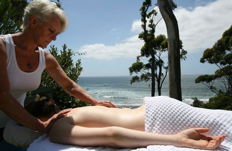 Mollymook Beach Waterfront - Tweed Heads Accommodation 20