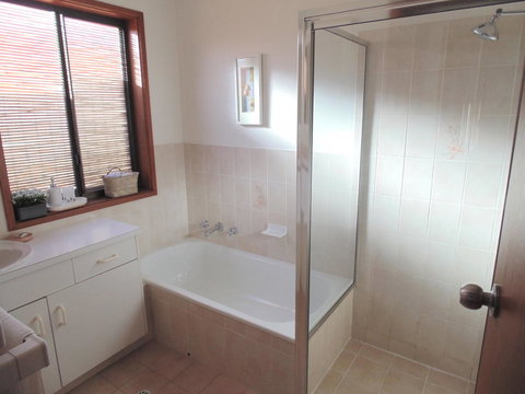 Baronet B & B - Tweed Heads Accommodation 13