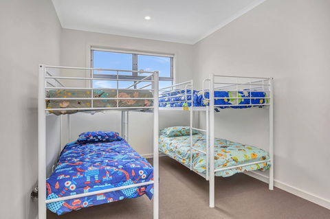 Eastern Breeze - Tweed Heads Accommodation 24
