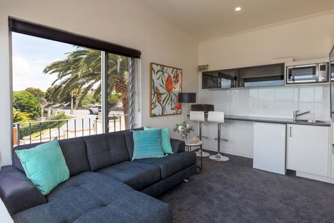 Bay 10 - Suites And Apartments - Tweed Heads Accommodation 6