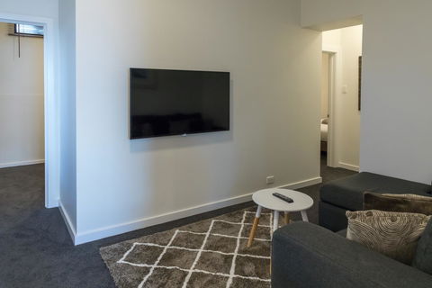 Bay 10 - Suites And Apartments - Tweed Heads Accommodation 9