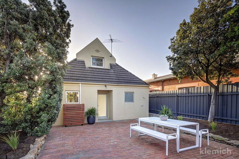 The Beach House @ Grange - Tweed Heads Accommodation 9